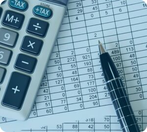 Calculatrice et tableau comptable utilisés pour la gestion comptable et fiscale d’une entreprise